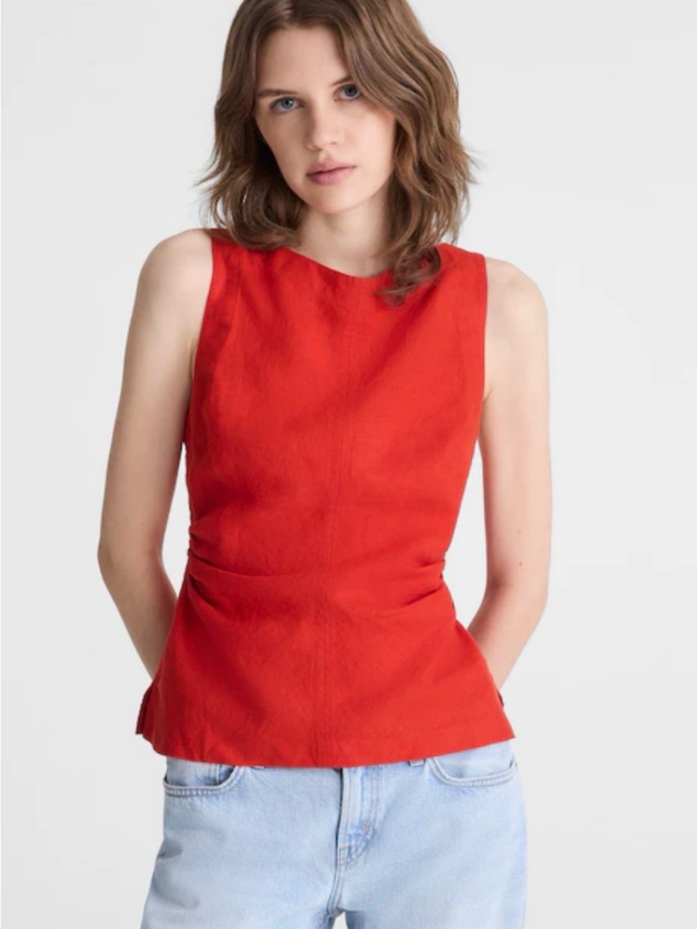 Madewell Women's red Linen
Woven Sleeveless Scoop Zip Back
Top Sizs4 NWT